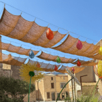 Voile d’ombrage à suspendre en quadrillage - Modèle C Image