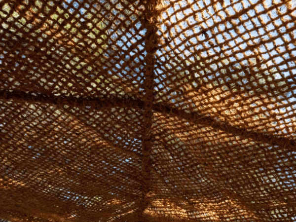voile d’ombrage en fibres de coco à suspendre en diagonale modèle b